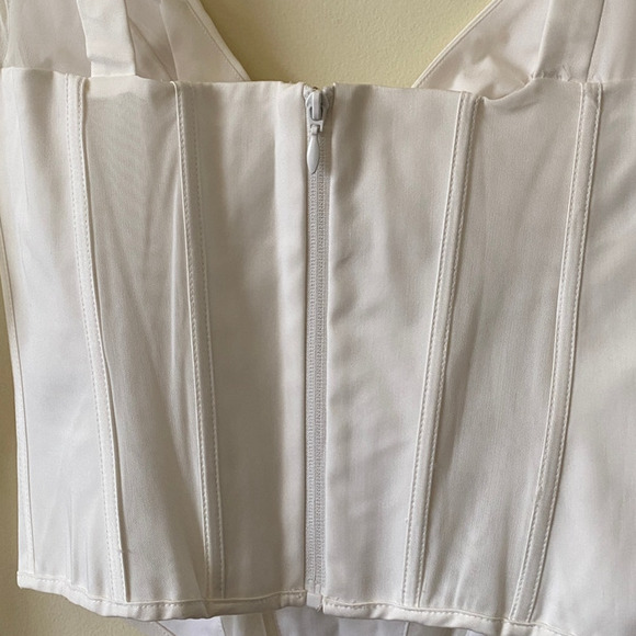 HOUSE OF CB Araminta White Long Sleeve Mesh Corset Romantic Large US 8-10 NWOT - Picture 7 of 9